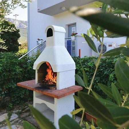 Amazing Apartment In Kastel Sucurac With Kitchen Kastela Bagian luar foto