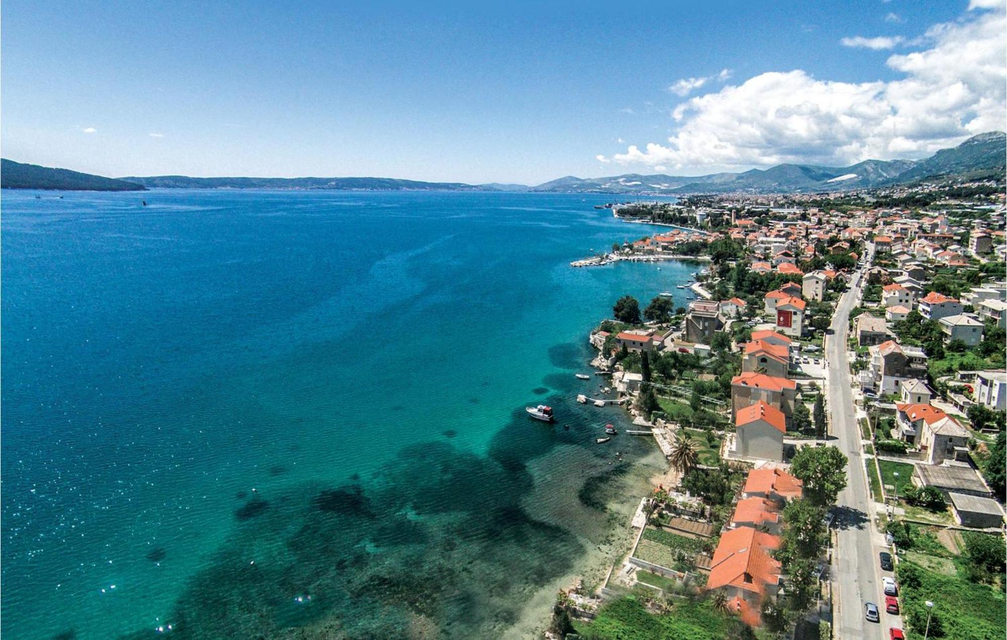 Amazing Apartment In Kastel Sucurac With Kitchen Kastela Bagian luar foto